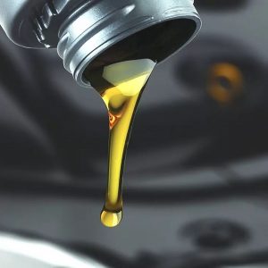 Полусинтетическое моторное масло